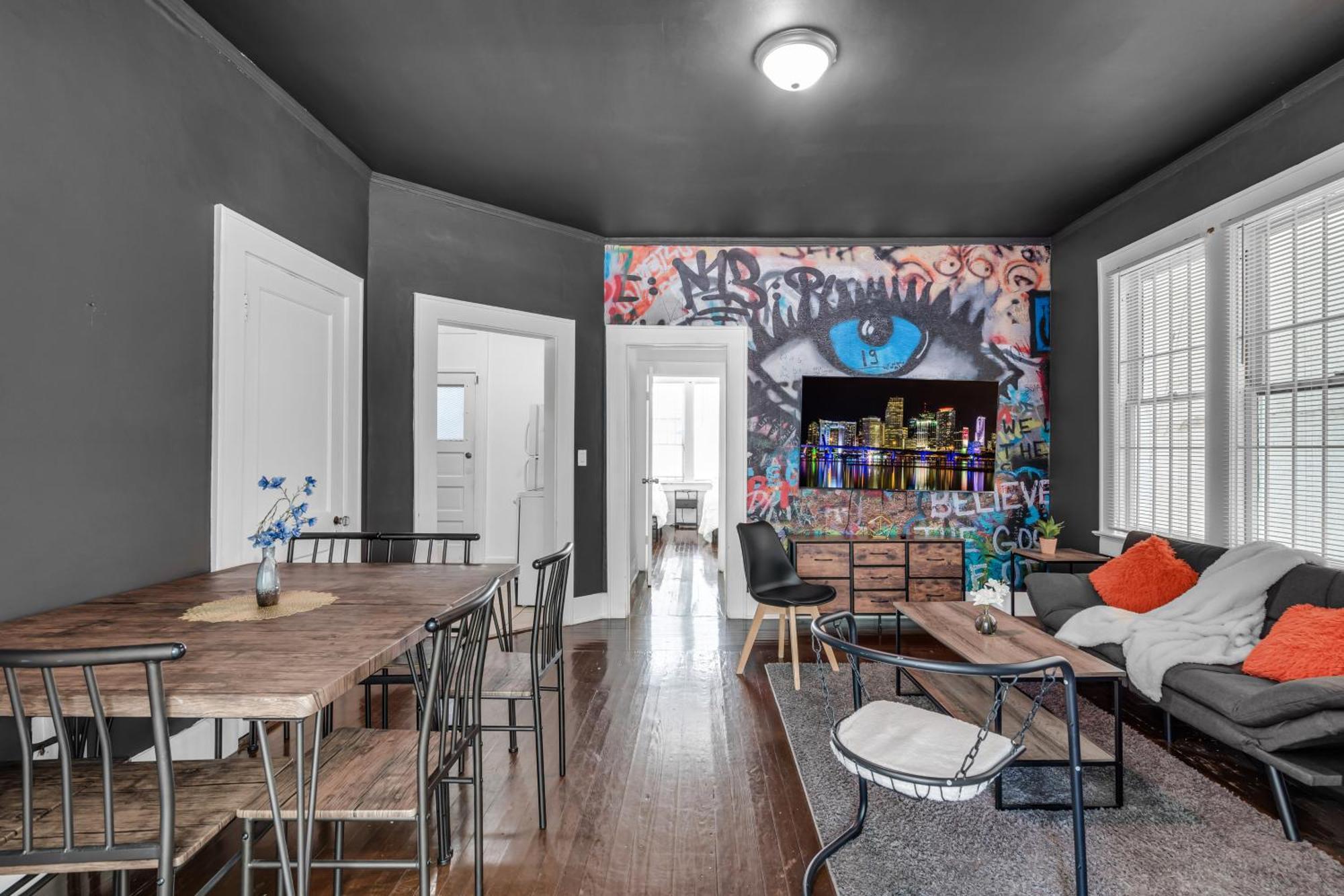 2 Bedrooms In Edgewater, Free Parking, 12 Minutes To The Ocean #5 *